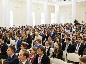 Тамбовская делегация посетила Международный юридический форум в Санкт-Петербурге