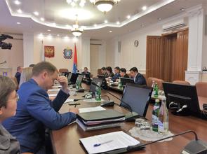 Владимир Стромов принял участие в заседании комиссии по профилактике коррупционных правонарушений
